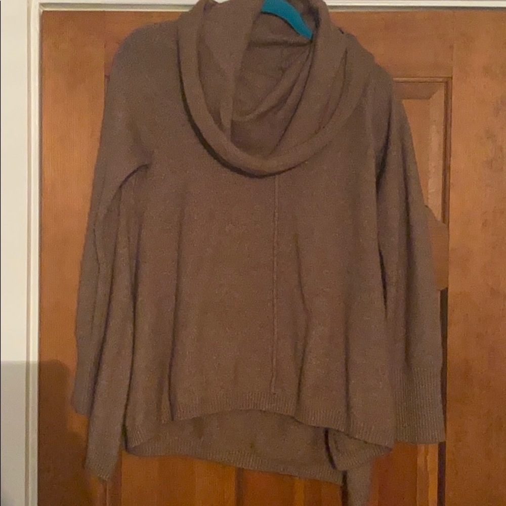 Women’s sweater
